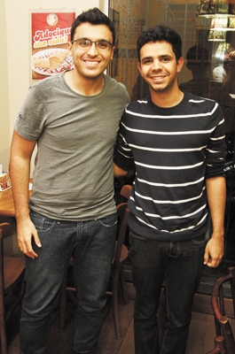 Fernando Tasso e Marcus Túlio dia desses, em agito na noite francana